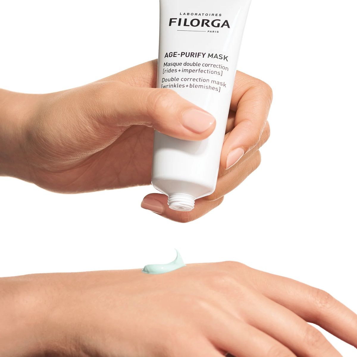 Filorga Age-Purify Mask Double Correction Mask 75ml applyed on hands